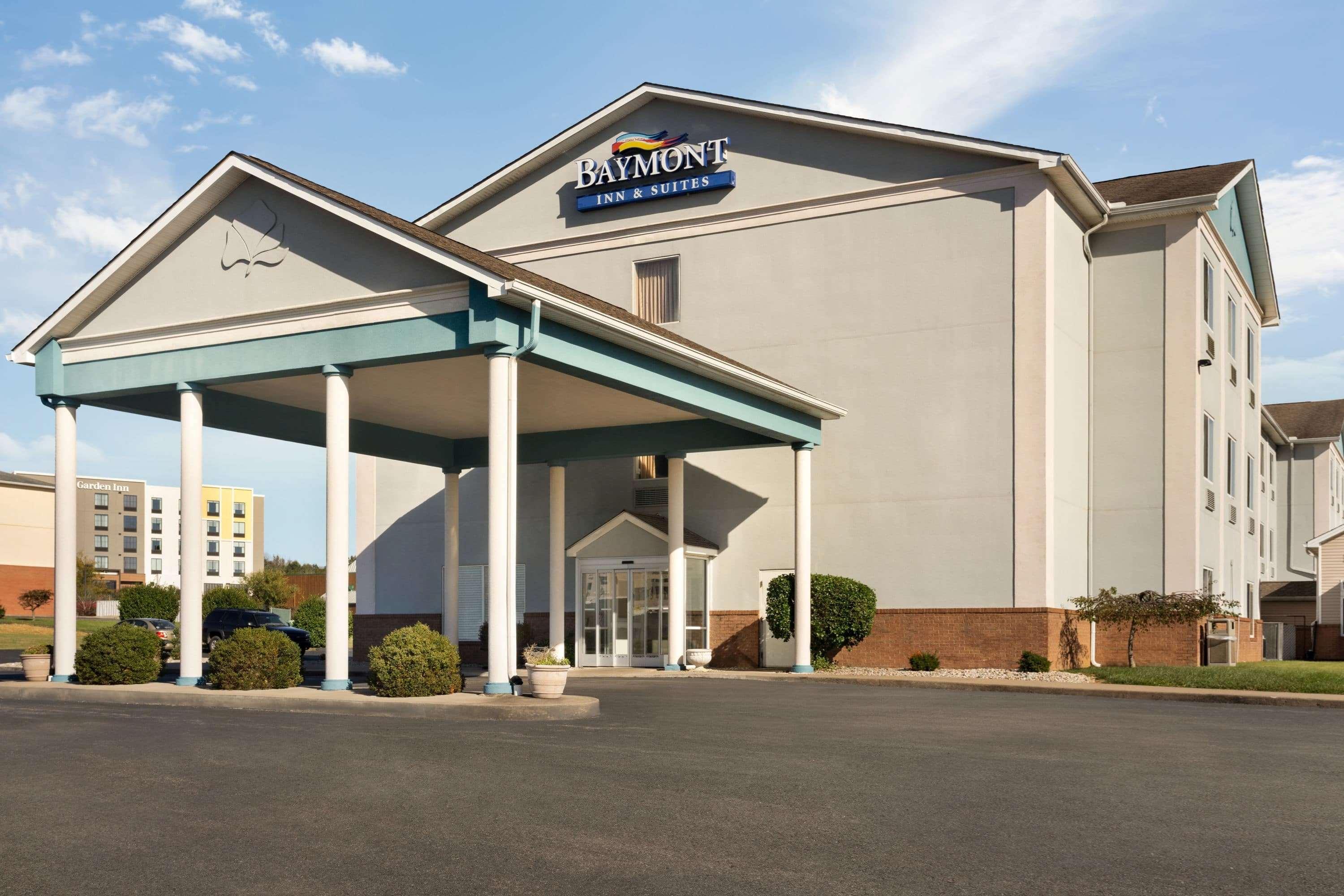 Baymont By Wyndham Elizabethtown Hotel Exterior foto